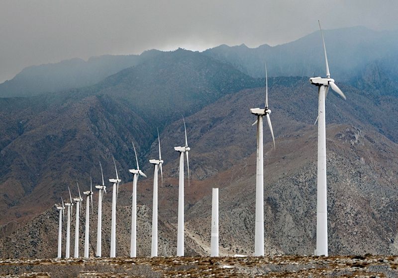 大型風力發(fā)電機的高度有多少米？