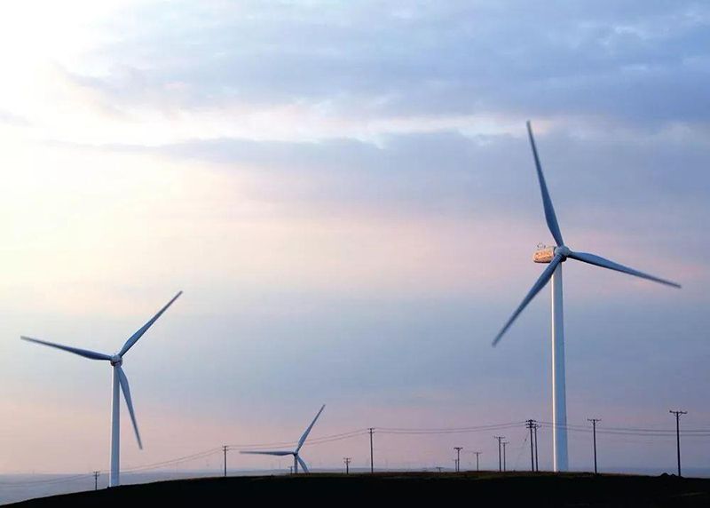 不為人知的秘密，風(fēng)力發(fā)電機(jī)為什么順時(shí)針旋轉(zhuǎn)？